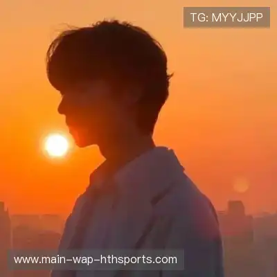 滑凤默